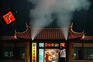 织云记动画长片剧照，云端织机与丝线流瀑